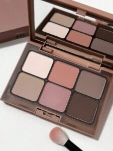 6-Color Eyeshadow Palette, Matte Long-Lasting Eyeshadow Tray Blushed Nudes Eye Shadow Compact