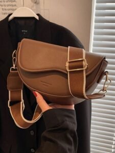 Womens Vintage Shoulder Bags Half Moon Crossbody Bags With Wide Adjustable Strap Leisure Saddle Bags For Valentine's Date Night