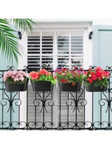 Wall Mounted Metal Flower Pot | Iron Planter with Removable Hook for Balcony, Garden & Outdoor Decor